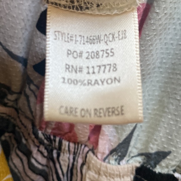 Lovestitch Flowy Blouse / size Sm. / Swimsuit coverup - Picture 11 of 15